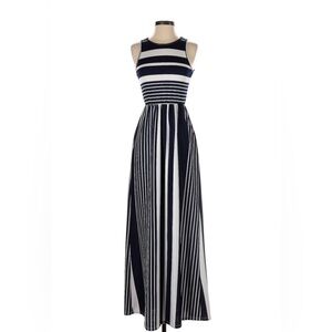 Women’s Egy Blue & White Striped Casual Sleeveless Maxi Dress Size Small